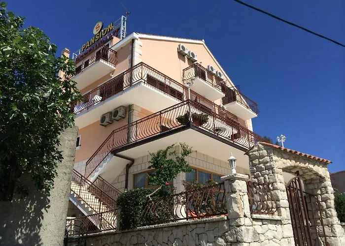 Senator 3* Podstrana