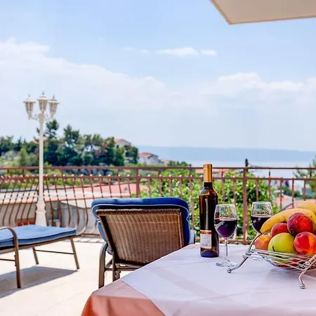 Senator 3* ポドストラナ